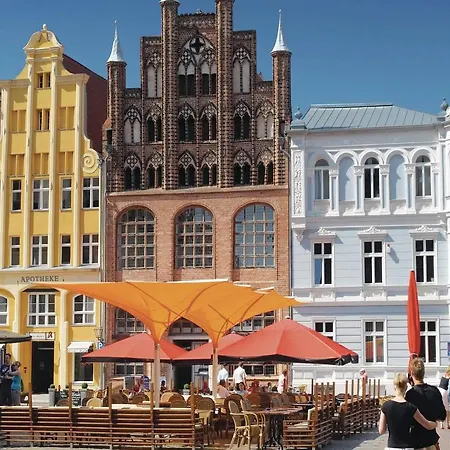 Ferienwohnanlage Gustow E Gustow (Vorpommern-Rugen)